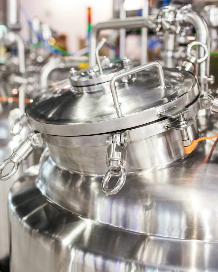 Stainless-steel pharmaceutical process vessel